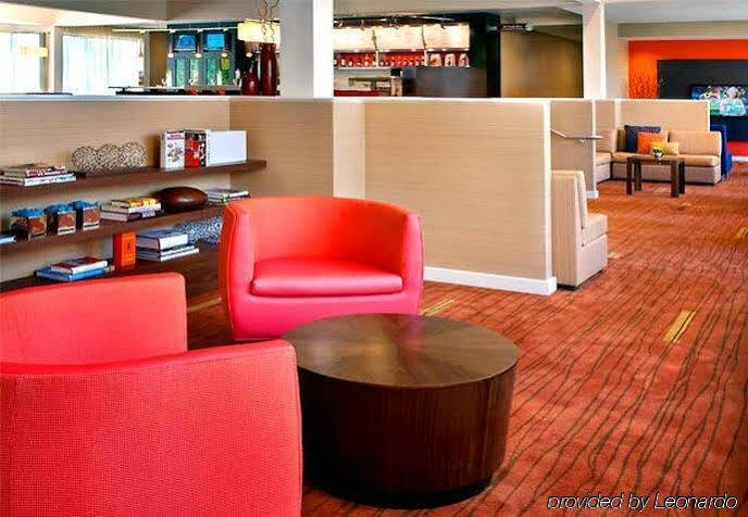 Courtyard By Marriott Poughkeepsie Exterior foto